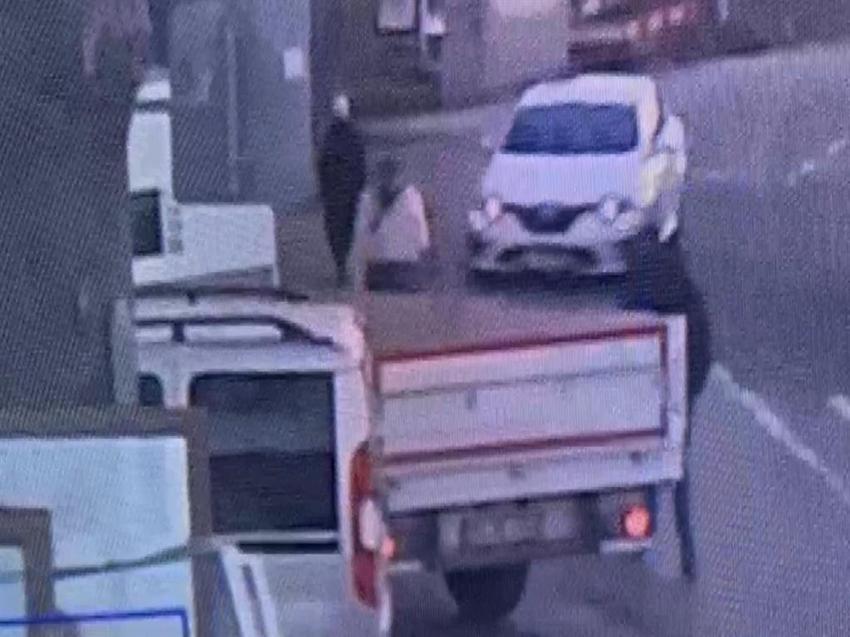 Hurdacının oğlunu kaçırıp 12 milyon TL istediler! 'Oğlunun evini tararız'