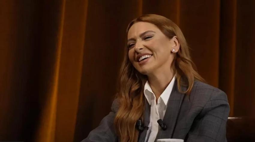 Hadise 'Hiç sevmiyorum' diyerek olay olmuştu! Emrah Karaduman merak edilen şarkıcıyı açıkladı