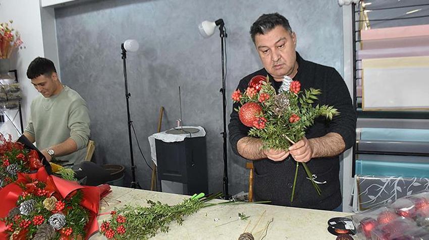 Yılbaşı çiçeği Kokina'ya yoğun talep! Şans, bereket ve huzur getireceğine inanılıyor