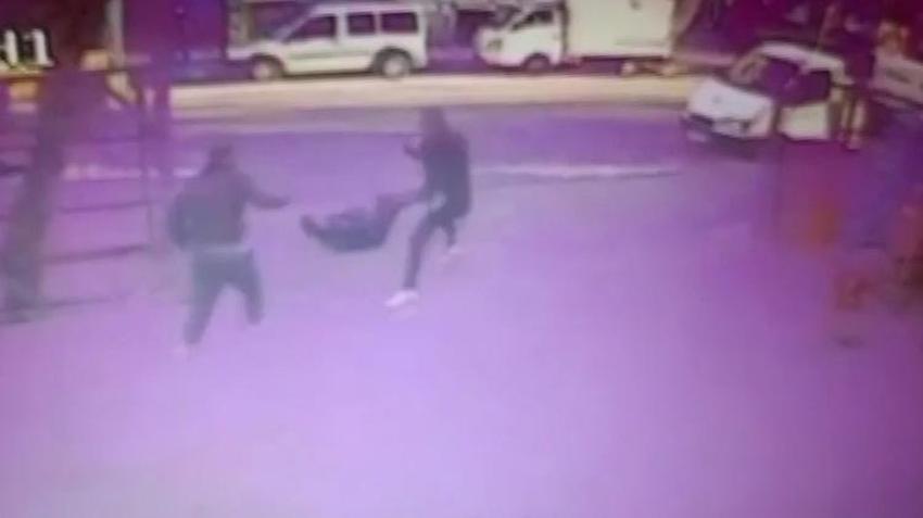 İstanbul'da güpegündüz yaşandı: Hamile kadını kaçırmaya çalışıp, kocasına kurşun yağdırdılar