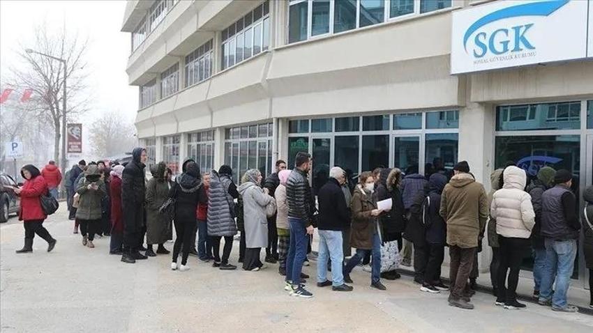 1800 güne emekli maaşı! Yasal değişiklik TBMM'de: Yaş şartı bu kişilerde aranmıyor!
