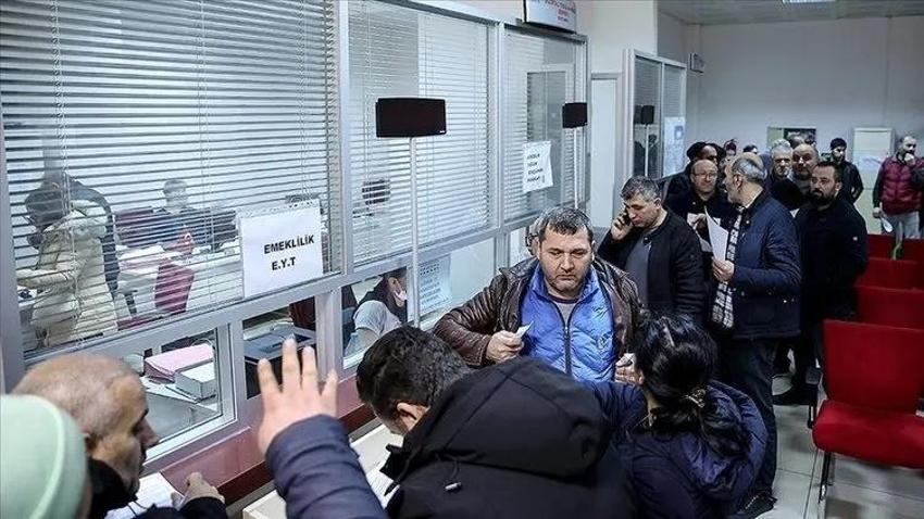 1800 güne emekli maaşı! Yasal değişiklik TBMM'de: Yaş şartı bu kişilerde aranmıyor!