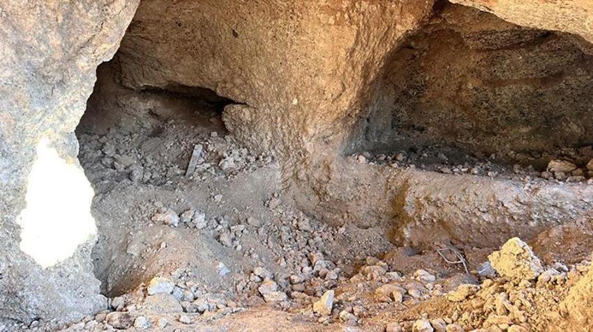 Hatay'da ortaya çıkarılan mezar odaları görüntülendi