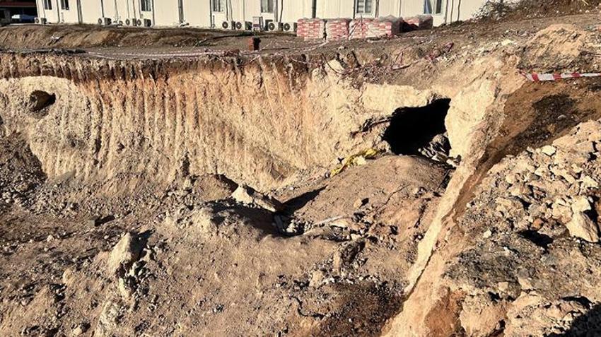 Hatay'da ortaya çıkarılan mezar odaları görüntülendi