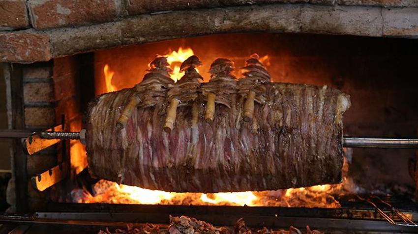 Artvin'den dünyanın dört bir yanına kavanozla cağ kebabı! Talep yoğun, üretim kapasitesini artıracaklar