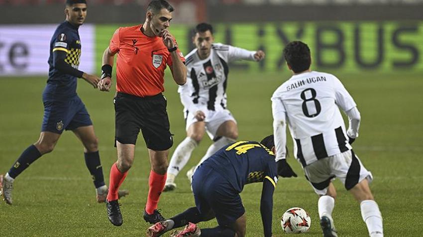 Beşiktaş kapı dışarı etti! Bronckhorst gerçeği ortaya çıktı: Ekibiyle yan gelip, yatmış!