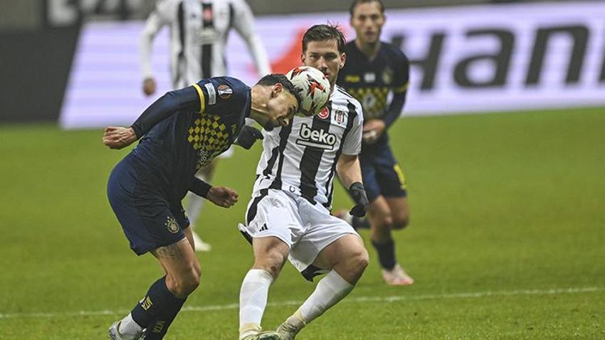 Beşiktaş kapı dışarı etti! Bronckhorst gerçeği ortaya çıktı: Ekibiyle yan gelip, yatmış!