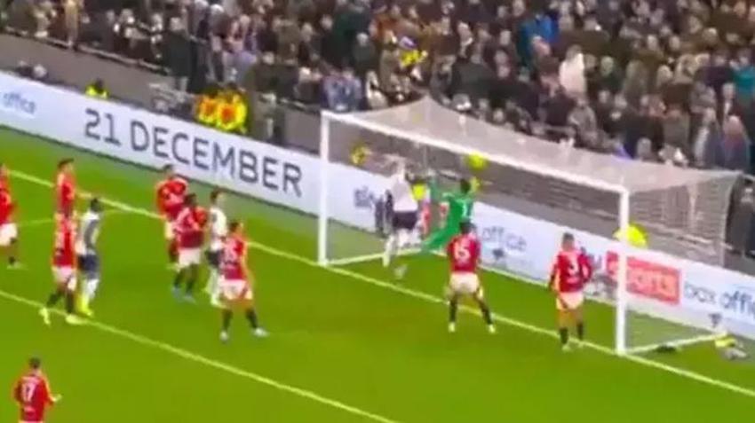 Altay Bayındır'ı yerin dibine soktular! Kornerden gol yiyince gündem oldu