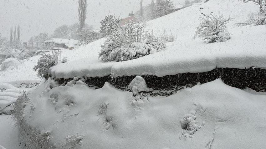 Meteoroloji 30 ili tehlikelere karşı uyardı: Kar yağışları ve sağanak yağışlar kuvvetli şekilde geliyor