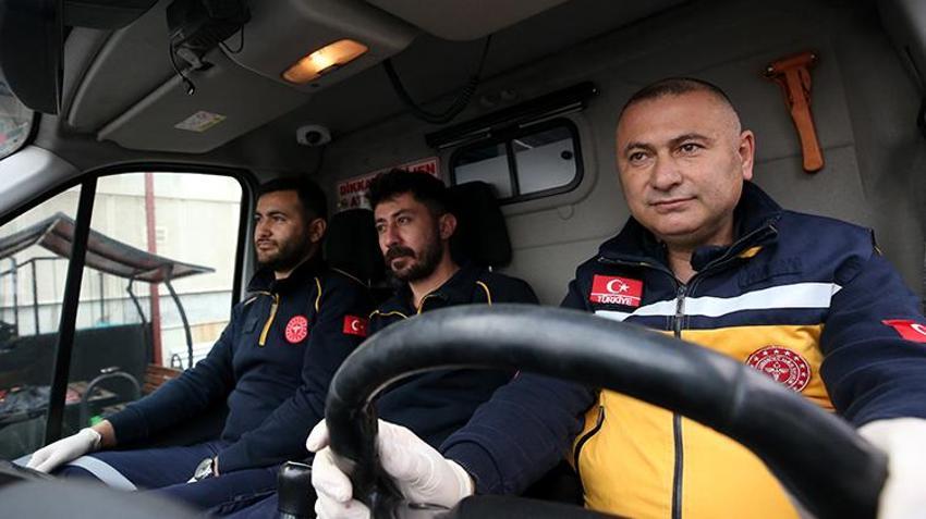 Kayseri'de ambulans şoförü 52 yaşında üniversiteli oldu!