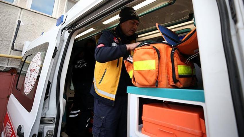 Kayseri'de ambulans şoförü 52 yaşında üniversiteli oldu!
