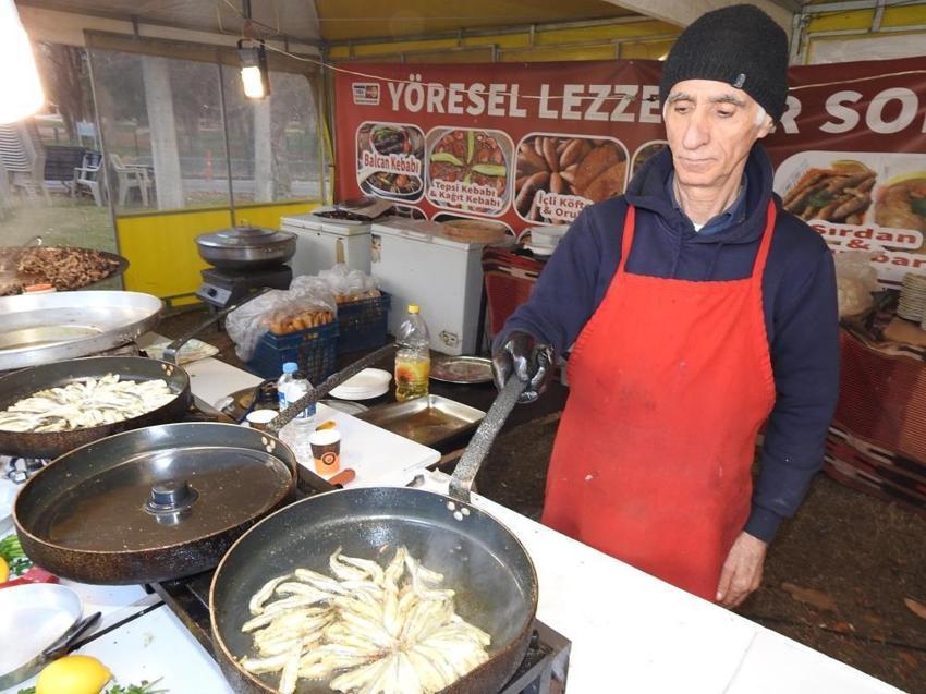 Kebabın başkentine Karadeniz çıkarması: Hamsisinden, fındığına Gazianteplilerden yoğun ilgi!