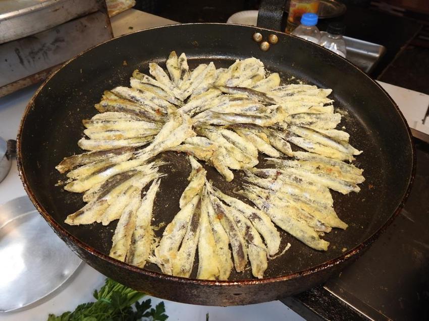 Kebabın başkentine Karadeniz çıkarması: Hamsisinden, fındığına Gazianteplilerden yoğun ilgi!