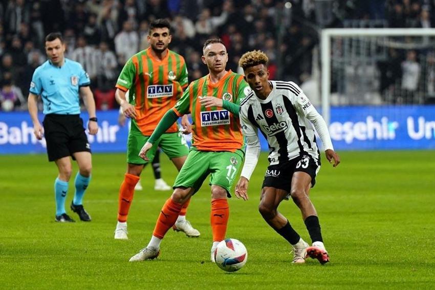 Beşiktaş Alanyaspor maçında puanlar paylaşıldı! 