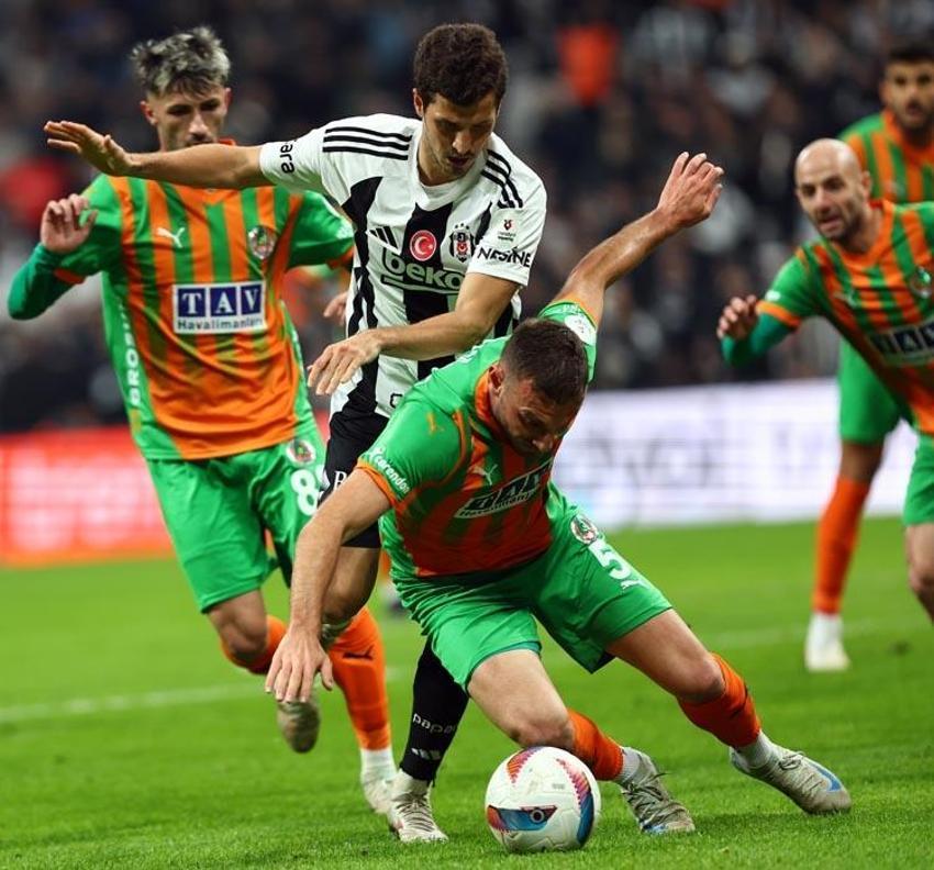Beşiktaş Alanyaspor maçında puanlar paylaşıldı! 