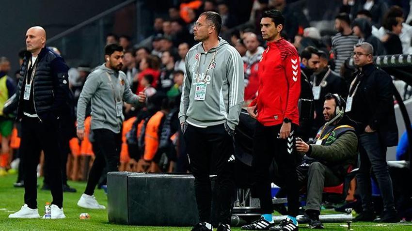 Beşiktaş puan kaybetmeye devam ediyor! 'Çok yazık hepinize iyi tatiller'