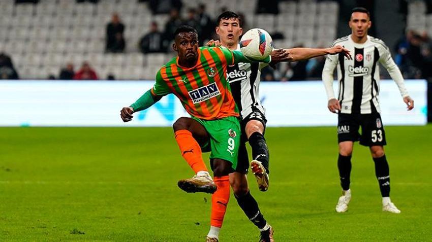 Beşiktaş puan kaybetmeye devam ediyor! 'Çok yazık hepinize iyi tatiller'