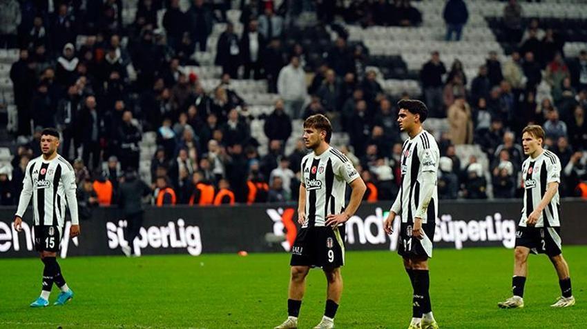 Beşiktaş puan kaybetmeye devam ediyor! 'Çok yazık hepinize iyi tatiller'