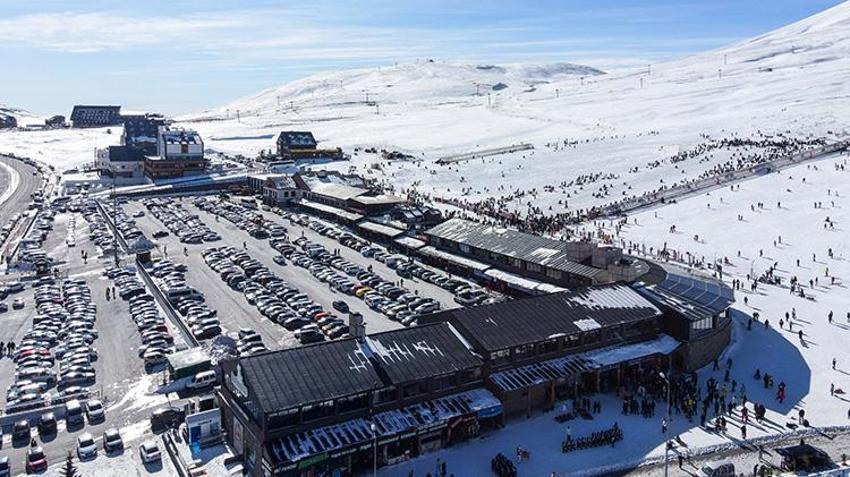 Yılbaşına günler kala kar yağışı etkisini artırıyor! Meteoroloji Genel Müdürlüğü önümüzdeki 5 günün hava durumunu açıkladı ve bazı bölgeleri uyardı
