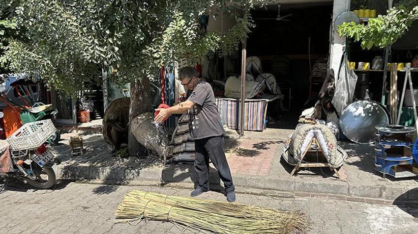 7 yaşında öğrendiği ata yadigarı mesleğinden 46 yıldır vazgeçmiyor! Çıkarak yok, bu işi artık kimse yapmıyor 