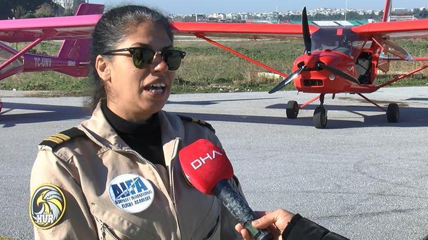 Yaptığı bu uçuşla Türkiye'nin en genç kadın pilotu oldu! 'Sabiha Gökçen'in yolundan gideceğim'
