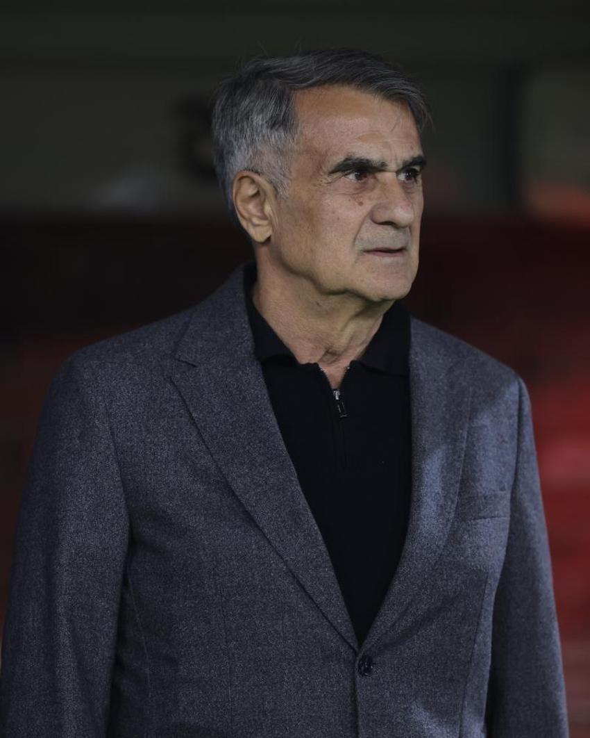 Volkan Demirel, Şenol Güneş'in elini sıkmayınca fena yüklendiler: Şovperest, saygısız