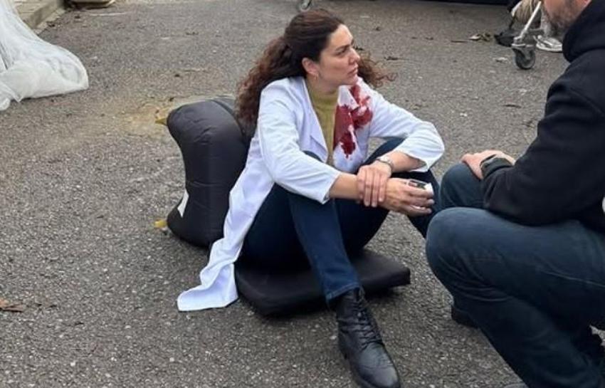 Bergüzar Korel 90'lar gelini oldu!