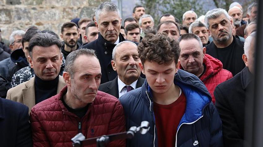 Erzurum'da çığ altında kalarak hayatını kaybeden milli judocu Trabzon'da toprağa verildi