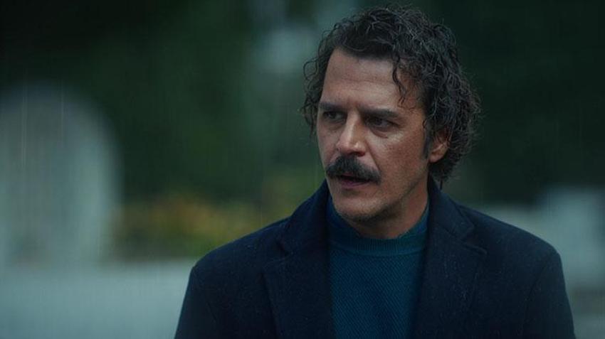 Annem Ankara'da Türk Sineması'nın efsanesine gönderme: 'Babam bizim evin selvi boylusu, annem al yazmalısıydı'