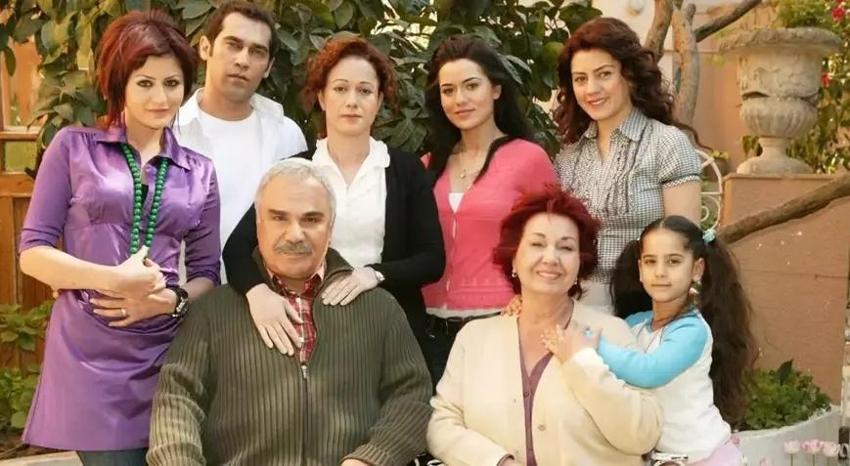 Yaprak Dökümü oyuncuları yıllar sonra bir araya geldi!