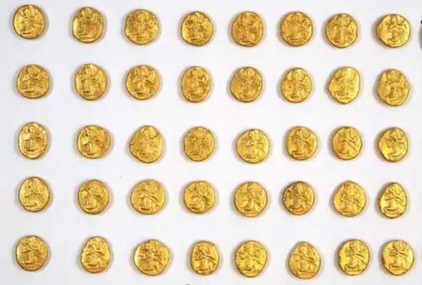 Kafataslı oda milyonlarca yıllık sırları barındırıyor! Türkiye'de 2024'ün en önemli arkeolojik buluşları ortaya çıktı: 12 bin yıllık şaman, 11 bin yıllık dudak piercingi ve daha fazlası