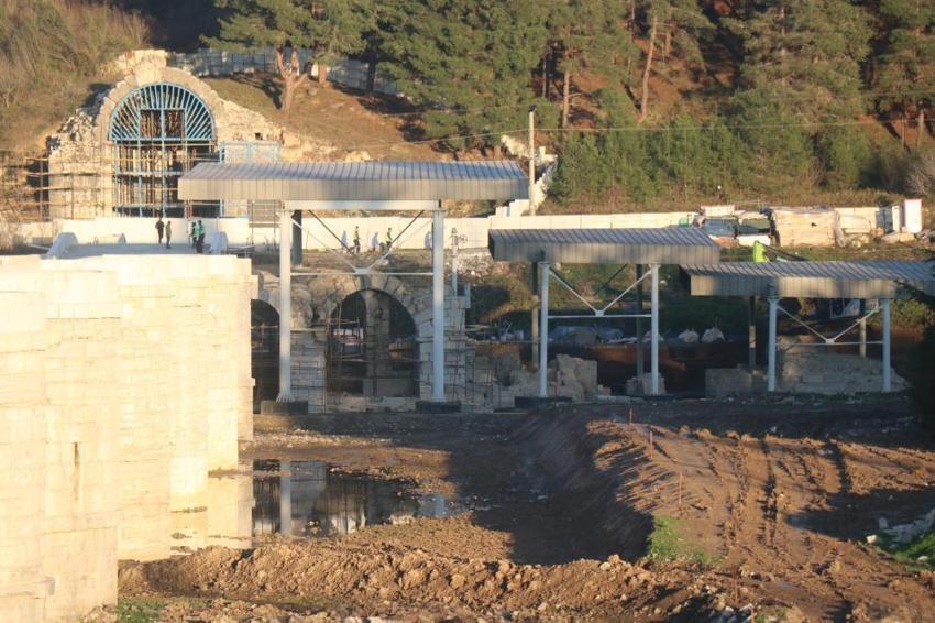 Sır perdesi hala aralanamadı: Ayasofya'yla aynı yaştalar: Tam 429 metre