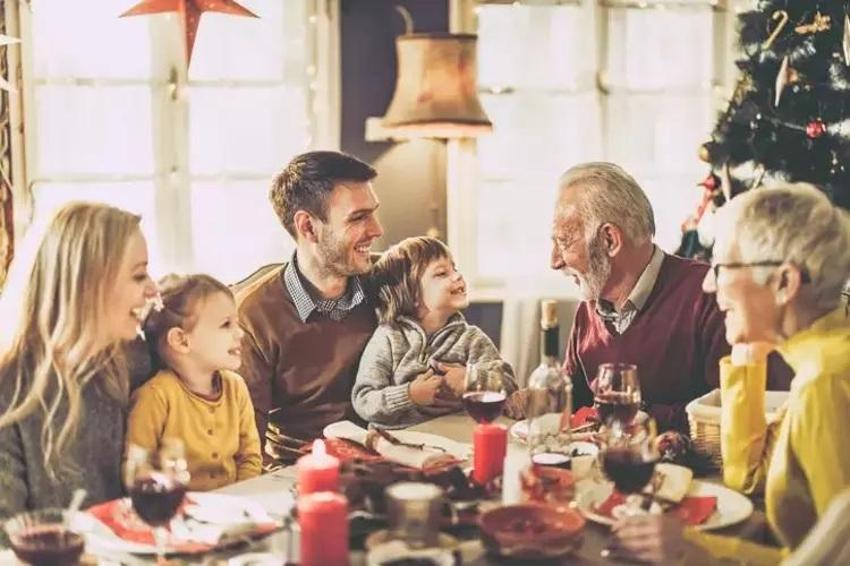 2025 Yılbaşı Mutlu Yıllar Mesajı! Sevgiliye, arkadaşa, aileye gönderilebilecek 2025 yılbaşı mutlu yıllar mesajı