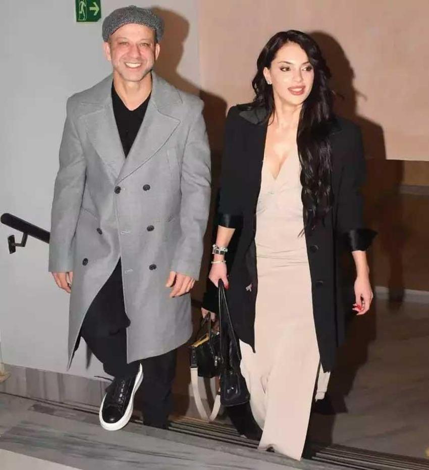 Set arkadaşlığı aşka döndü! Rıza Kocaoğlu ve Sera Kutlubey galaya birlikte katıldı