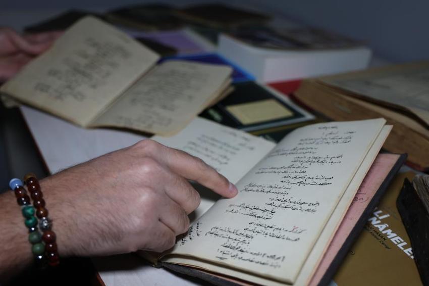 Türk Edebiyatının 117 yıldır kayıp eserleri gün yüzüne çıktı! Kredi çekerek kültür mirasını kurtardı: Tunceli'de akademisyenin titiz çalışmasıyla yeniden edebiyat dünyasında