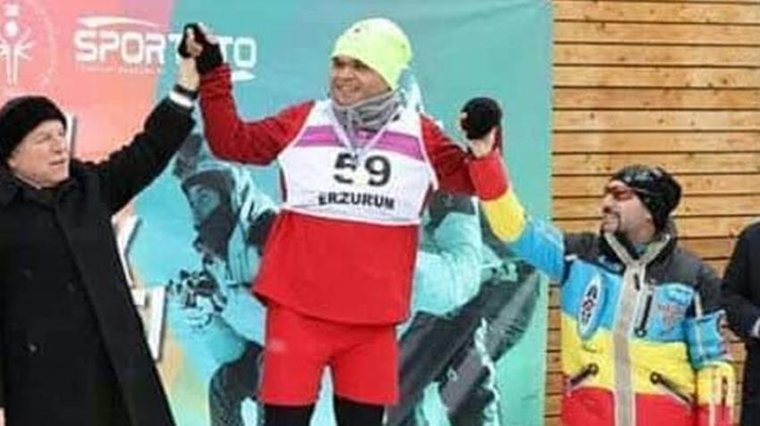 İzmir'de kayak sporcusunun antrenmanı 'düşük bütçeli kış tatili' diye paylaşılmıştı! Olayın arkasında duygulandıran bir hikaye ortaya çıktı