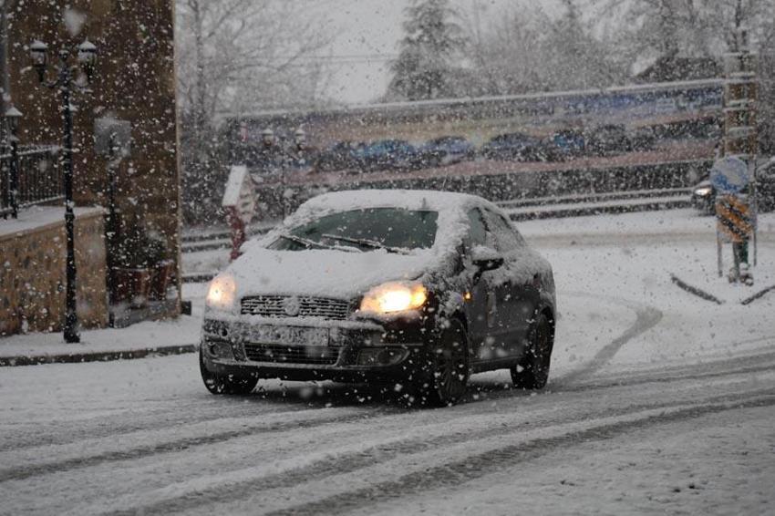 Lapa lapa kar yağışı, kuvvetli fırtına ve sağanak yağış geliyor! Meteoroloji çığ düşmesi ve buzlanmaya karşı uyardı