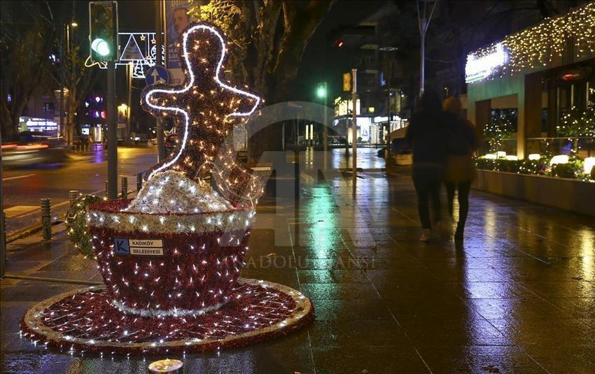 Yeni yıl Mesajları 2025! Resimli, kısa sevgiliye ve arkadaşa, etkileyici duygusal & anlamlı mesajlar”