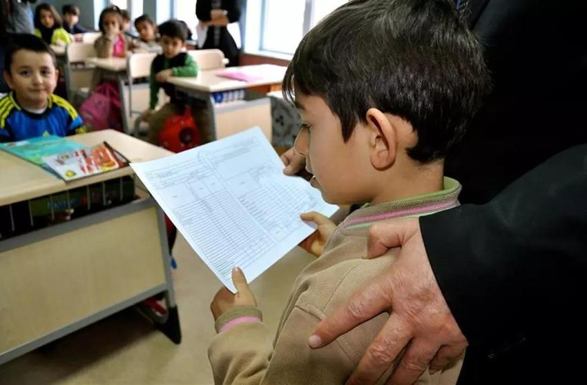 İlkokulda karne dönemi sona eriyor! Bakan Tekin yeni uygulamayı duyurdu