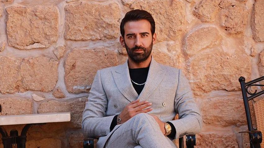 Uzak Şehir oyuncularından yeni yıl mesajı! 'Mesafeler 'uzak' olsa da kalplerimiz bir'