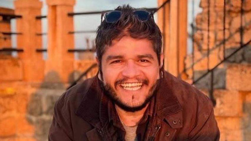 Uzak Şehir oyuncularından yeni yıl mesajı! 'Mesafeler 'uzak' olsa da kalplerimiz bir'