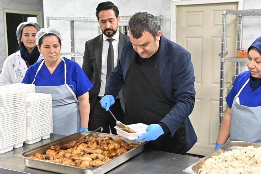 Tekirdağ'da yeni yıla sıcak başlangıç: Yılbaşında ihtiyaç sahiplerine özel menü