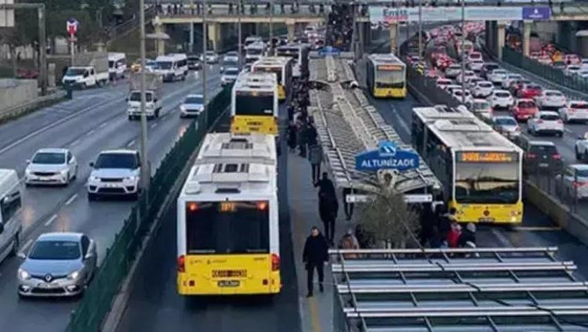 1 Ocak 2025 toplu taşıma ücretsiz mi, bedava mı? 1 Ocak yılbaşında İETT, Marmaray, Metro, Metrobüs, Otobüs bedava mı? 