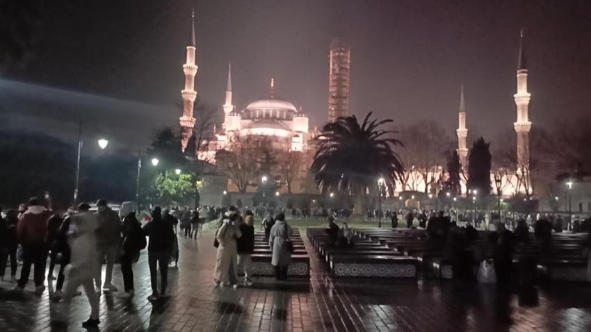 Filistin'e destek için yüz binlerin Galata Köprüsü'nde buluştuğu eylem sona erdi