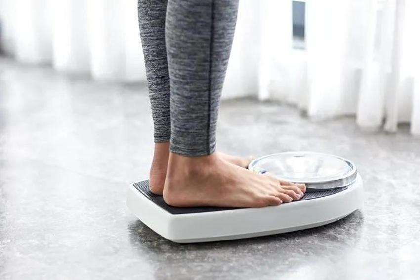 Sadece bir değişiklik yaptı, 13 kilo verdi! 'Beslenmeye bunu ekledim'
