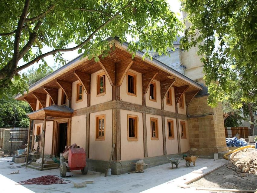 5 asırlık cami yarın ibadete açılacak!
