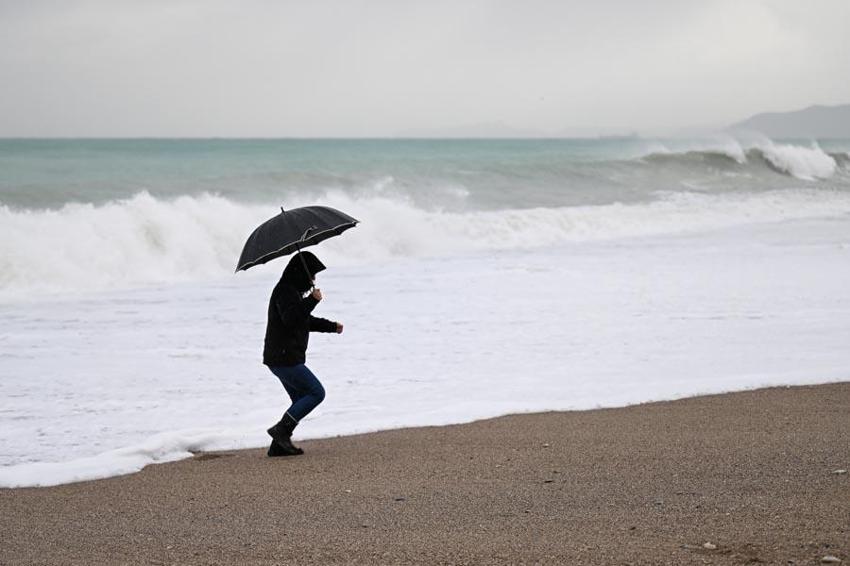 Kar ve sağanak yağışlar geliyor! Meteoroloji buzlanma ve çığ tehlikesine karşı uyardı