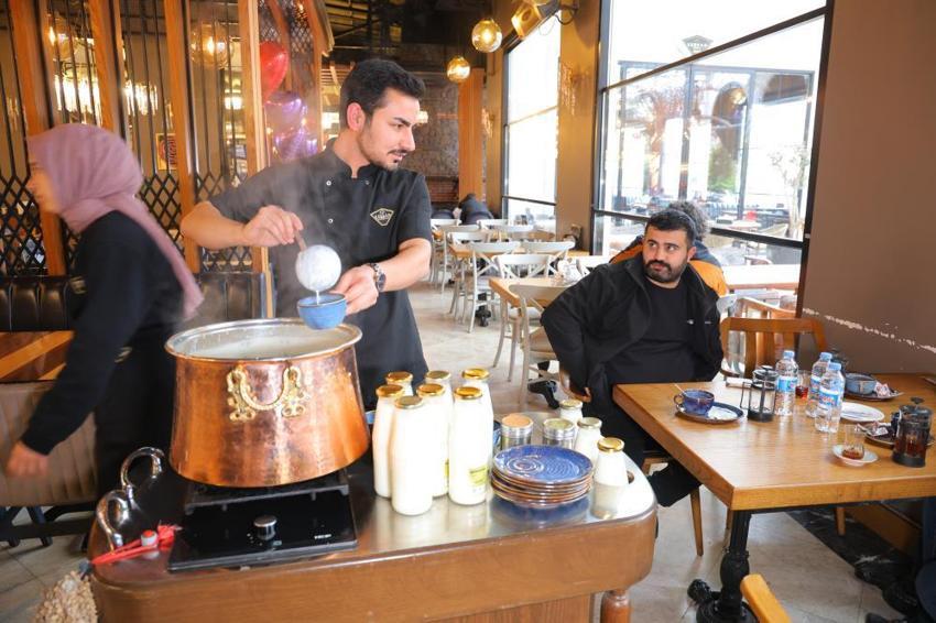 Kış mevsiminin geleneksel içeceği salep soğuk havalarda içleri ısıtıyor
