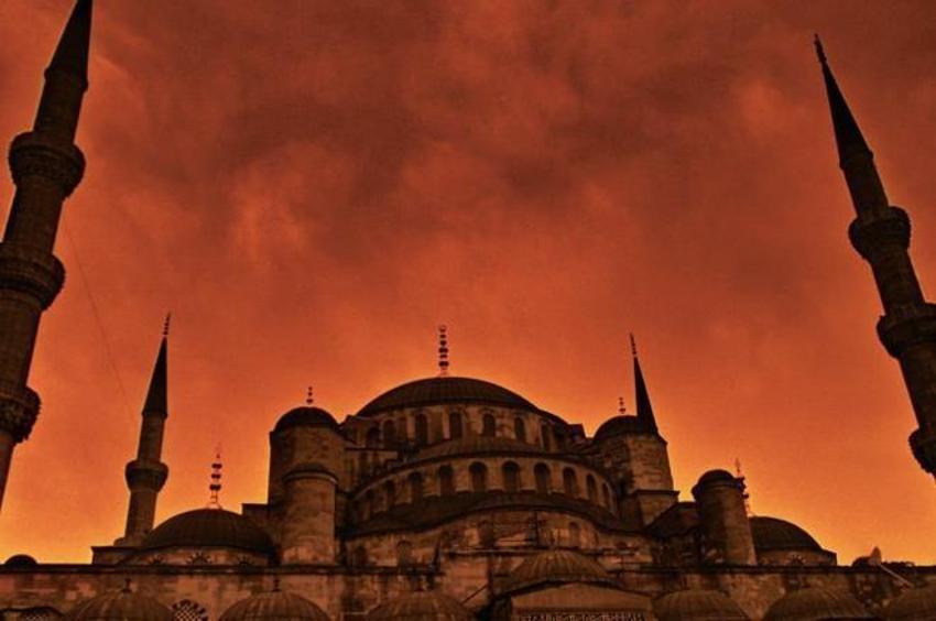 12 rekat Regaip Kandil namazı saat kaçta kılınır? Nasıl niyet edilir? Regaip namazı kaç rekattır?