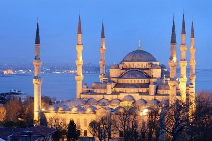 12 rekat Regaip Kandil namazı saat kaçta kılınır? Nasıl niyet edilir? Regaip namazı kaç rekattır?